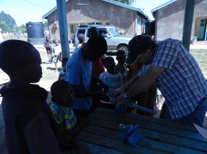 Tony showing the kids how to do it,,,